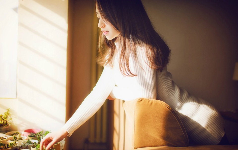 我很容易原谅人，但是我很记仇:原谅不代表我忘记。